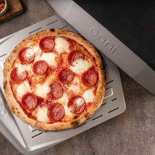 Load image into Gallery viewer, Ooni Koda 16 Gas-Powered Outdoor Pizza Oven
